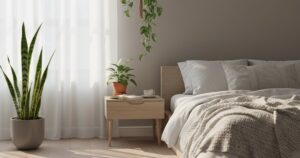 寝室に観葉植物を置くと睡眠は変わる？快眠を後押しする選び方と置き方